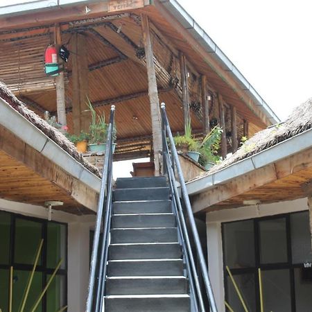 Lodge Du Chateau Гондер Екстериор снимка