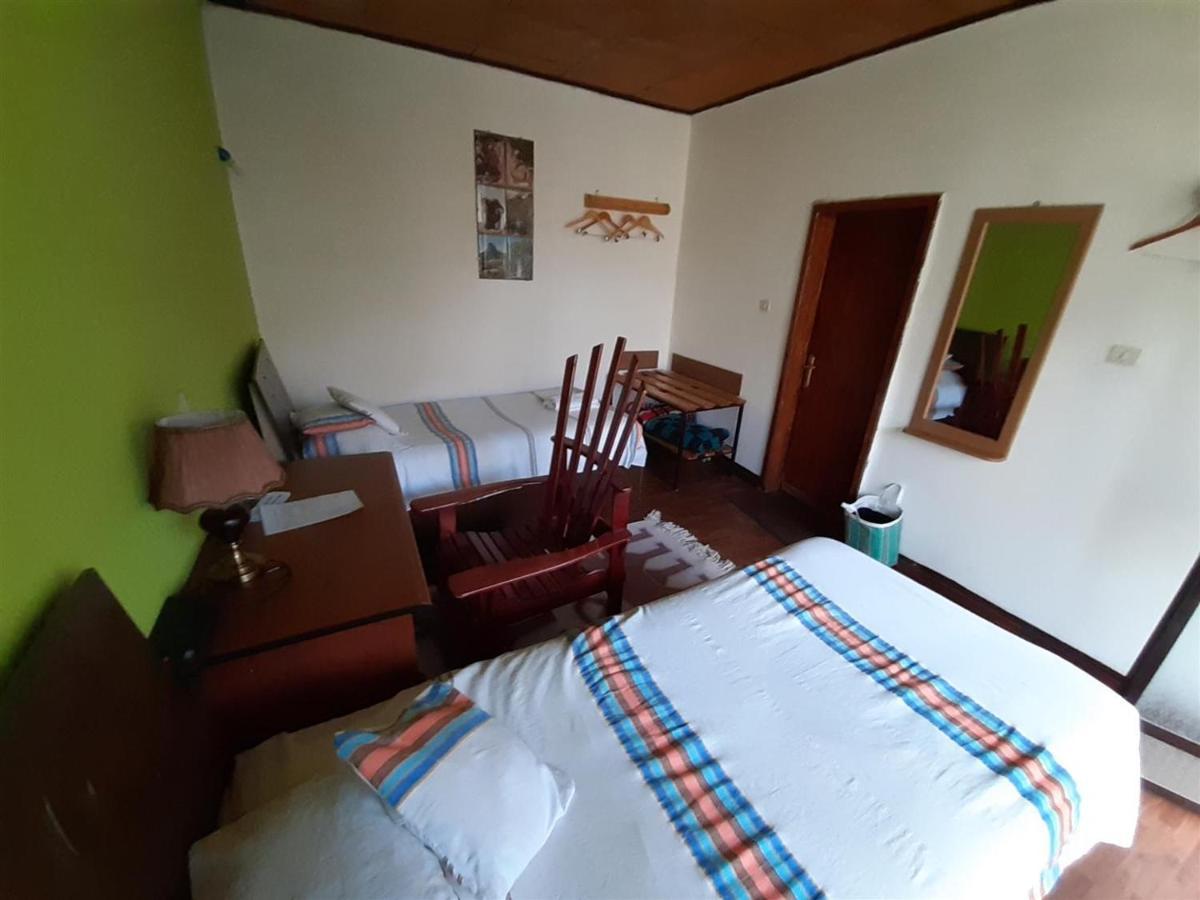 Lodge Du Chateau Гондер Екстериор снимка