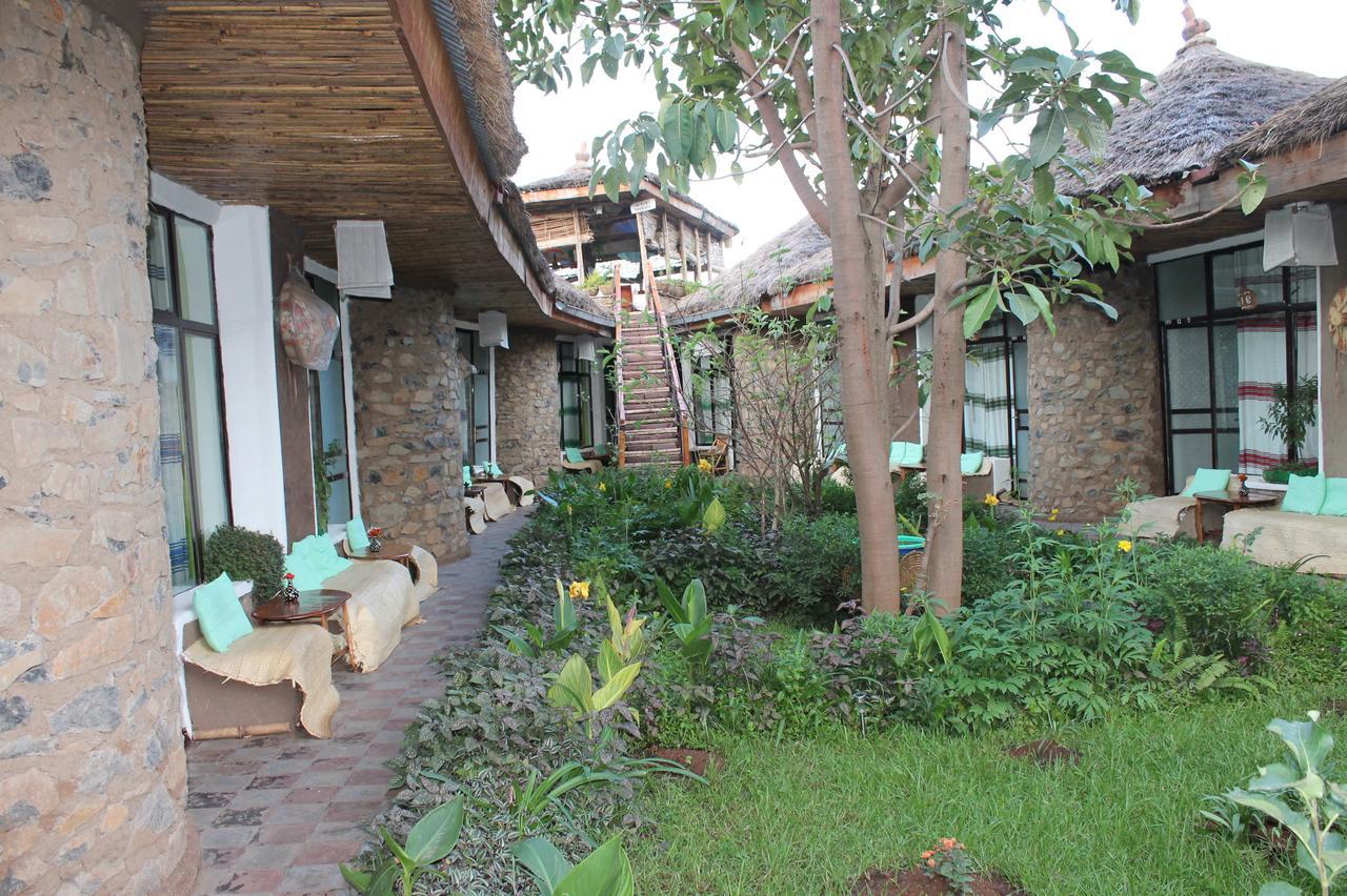 Lodge Du Chateau Гондер Екстериор снимка